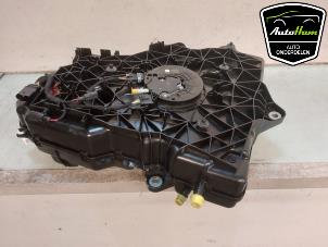 Gebruikte Adblue tank Volkswagen Transporter T6 2.0 TDI 150 Prijs € 356,95 Inclusief btw aangeboden door AutoHam