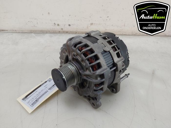 Dynamo van een Volkswagen Transporter T6 2.0 TDI 150 2024