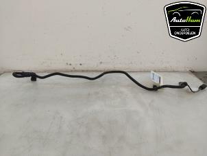 Gebruikte Leiding (diversen) Volkswagen Transporter T6 2.0 TDI 150 Prijs € 42,35 Inclusief btw aangeboden door AutoHam