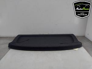 Gebruikte Hoedenplank Volkswagen Golf VIII (CD1) 2.0 GTI Clubsport 16V Prijs € 151,25 Inclusief btw aangeboden door AutoHam