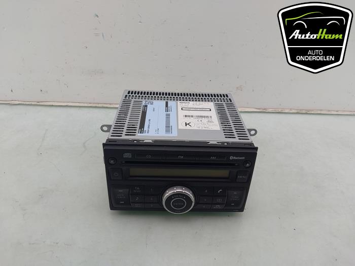 Gebruikte Radio Nissan Qashqai (J10) 1.6 16V Prijs € 75,00 Margeregeling aangeboden door AutoHam