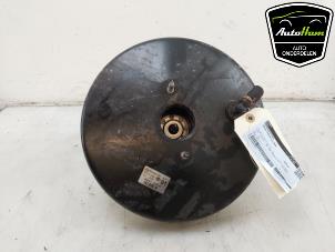 Gebruikte Rembekrachtiger Nissan Qashqai (J10) 1.6 16V Prijs € 50,00 Margeregeling aangeboden door AutoHam