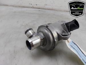 Gebruikte Waterpomp Ford Kuga III (DFK) 2.5 PHEV 16V Prijs € 175,00 Margeregeling aangeboden door AutoHam