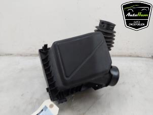 Gebruikte Luchtfilterhuis Ford Kuga III (DFK) 2.5 PHEV 16V Prijs € 50,00 Margeregeling aangeboden door AutoHam