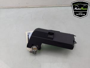 Gebruikte Accu sensor Porsche Cayenne III (9YA) 3.0 V6 24V Turbo E-Hybrid Prijs € 75,00 Margeregeling aangeboden door AutoHam