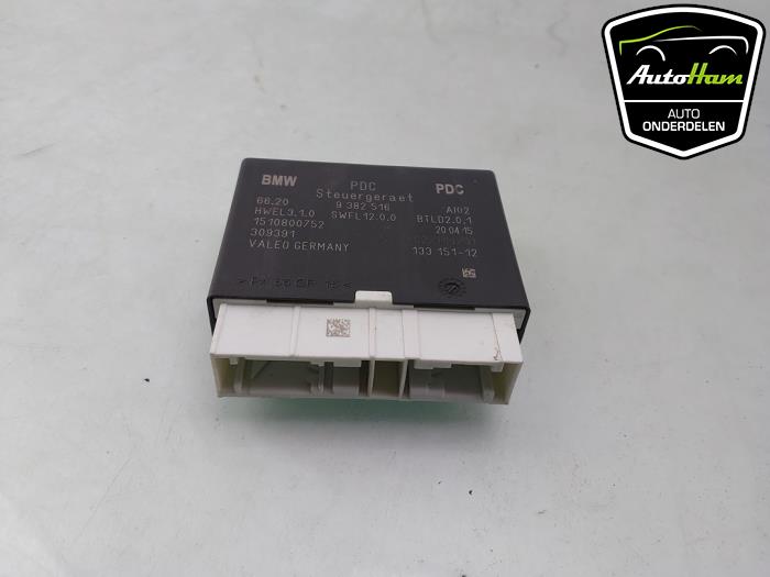 PDC Module van een BMW X5 (F15) xDrive 35d 3.0 24V 2015
