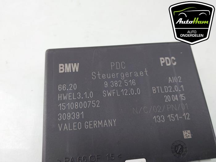 PDC Module van een BMW X5 (F15) xDrive 35d 3.0 24V 2015