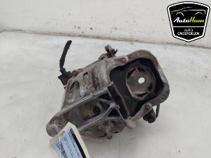 Gebruikte Motorsteun Porsche Cayenne III (9YA) 3.0 V6 24V Turbo E-Hybrid Prijs € 250,00 Margeregeling aangeboden door AutoHam