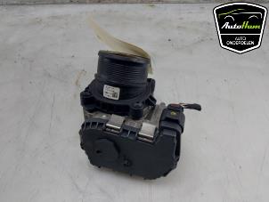 Gebruikte Gasklephuis Porsche Cayenne III (9YA) 3.0 V6 24V Turbo E-Hybrid Prijs € 75,00 Margeregeling aangeboden door AutoHam