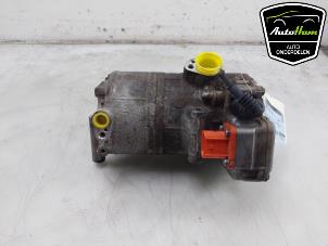 Gebruikte Aircopomp Porsche Cayenne III (9YA) 3.0 V6 24V Turbo E-Hybrid Prijs € 250,00 Margeregeling aangeboden door AutoHam