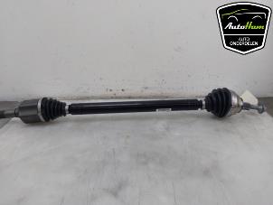 Gebruikte Cardanas rechts-voor (VWA) Volkswagen Golf VIII Variant (GC5) 2.0 TDI BlueMotion 16V Prijs € 477,95 Inclusief btw aangeboden door AutoHam