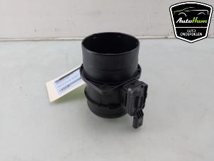 Gebruikte Luchthoeveelheidsmeter Volkswagen Golf VIII Variant (GC5) 2.0 TDI BlueMotion 16V Prijs € 75,00 Inclusief btw aangeboden door AutoHam