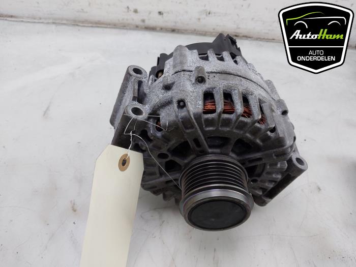 Gebruikte Dynamo Porsche Macan (95B) 2.0 16V Turbo Prijs € 150,00 Margeregeling aangeboden door AutoHam