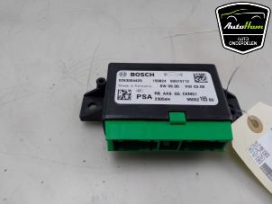 Gebruikte PDC Module Peugeot 308 SW (L4/L9/LC/LJ/LR) 1.6 BlueHDi 120 Prijs € 35,00 Margeregeling aangeboden door AutoHam