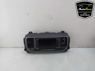 Gebruikte Display Multi Media regelunit Opel Vivaro 2.0 CDTI 122 Prijs € 235,95 Inclusief btw aangeboden door AutoHam