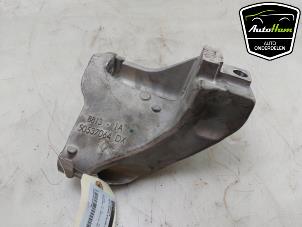 Gebruikte Motorsteun Alfa Romeo Stelvio (949) 2.0 T 16V Q4 Prijs € 25,00 Margeregeling aangeboden door AutoHam