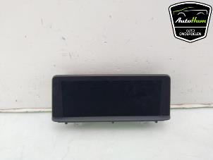 Gebruikte Display Multi Media regelunit BMW 3 serie Touring (F31) 325d 2.0 16V Prijs € 245,00 Margeregeling aangeboden door AutoHam