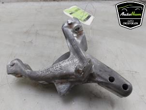 Gebruikte Motorrubber Mercedes AMG GT (C190) 4.0 R V8 Biturbo Prijs € 95,00 Margeregeling aangeboden door AutoHam