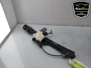 Gebruikte Raammechaniek 4Deurs links-achter BMW X3 (F25) xDrive30d 24V Prijs € 50,00 Margeregeling aangeboden door AutoHam