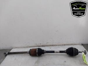 Gebruikte Steekas rechts-voor BMW X3 (F25) xDrive 20i 2.0 16V Twin Power Turbo Prijs € 195,00 Margeregeling aangeboden door AutoHam