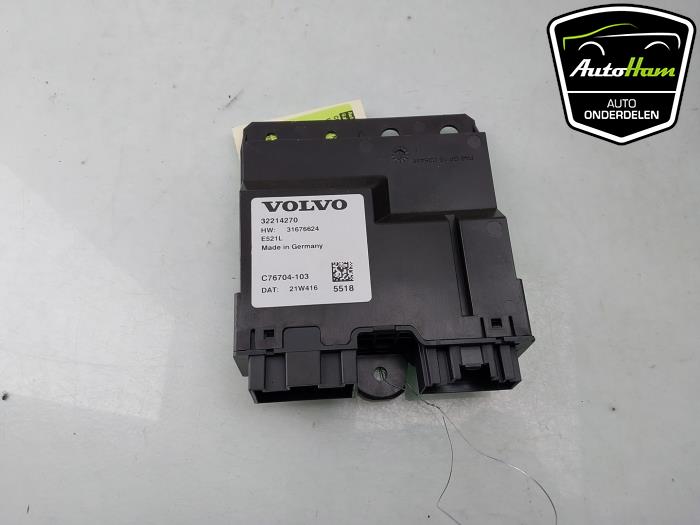 Gebruikte Computer Diversen Volvo XC60 II (UZ) 2.0 T8 16V Recharge, Twin Engine AWD Prijs € 125,00 Margeregeling aangeboden door AutoHam