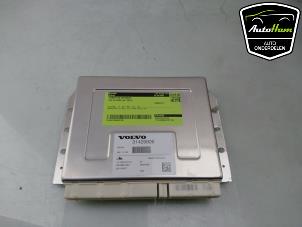 Gebruikte Computer Diversen Volvo XC60 II (UZ) 2.0 T8 16V Recharge, Twin Engine AWD Prijs € 175,00 Margeregeling aangeboden door AutoHam