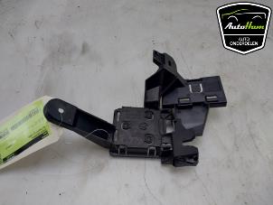 Gebruikte Steun (diversen) Volkswagen Tiguan (CT1) 1.5 eHybrid 272 Prijs € 5,00 Margeregeling aangeboden door AutoHam