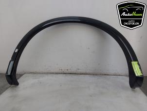 Gebruikte Wielrand achter Volkswagen Tiguan (CT1) 1.5 eHybrid 272 Prijs € 125,00 Margeregeling aangeboden door AutoHam