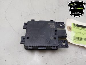 Gebruikte Side assist sensor Volkswagen Tiguan (CT1) 1.5 eHybrid 272 Prijs € 275,00 Margeregeling aangeboden door AutoHam