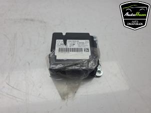 Gebruikte Module Airbag Peugeot 3008 I (0U/HU) 1.6 16V THP 150 Prijs € 75,00 Margeregeling aangeboden door AutoHam