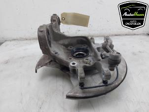 Gebruikte Fusee links-achter Volvo XC60 II (UZ) 2.0 T8 16V Recharge, Twin Engine AWD Prijs € 95,00 Margeregeling aangeboden door AutoHam