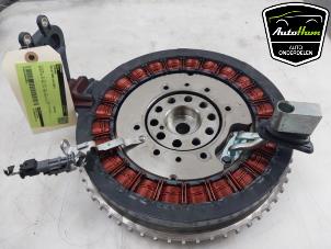 Gebruikte Dynamo Volvo XC60 II (UZ) 2.0 T8 16V Recharge, Twin Engine AWD Prijs € 450,00 Margeregeling aangeboden door AutoHam