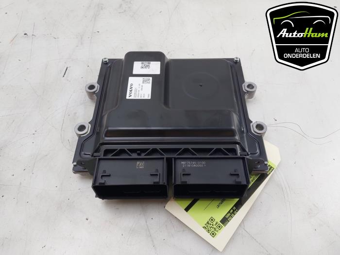 Gebruikte Computer Motormanagement Volvo XC60 II (UZ) 2.0 T8 16V Recharge, Twin Engine AWD Prijs € 150,00 Margeregeling aangeboden door AutoHam