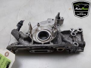 Gebruikte Oliepomp Volkswagen Golf VII (AUA) 1.0 TSI 12V BlueMotion Prijs € 75,00 Margeregeling aangeboden door AutoHam