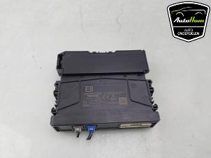Gebruikte Telefoon Module Toyota Corolla (E21) 1.8 VVTi 16V Hybrid Prijs € 125,00 Margeregeling aangeboden door AutoHam