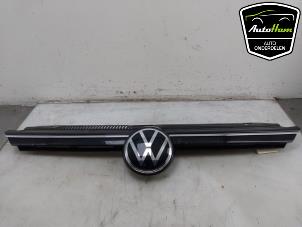 Gebruikte Grille Volkswagen Golf VIII (CD1) 2.0 TDI BlueMotion 16V Prijs € 150,00 Margeregeling aangeboden door AutoHam