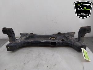 Gebruikte Subframe Volkswagen Golf VIII (CD1) 2.0 TDI BlueMotion 16V Prijs € 75,00 Margeregeling aangeboden door AutoHam