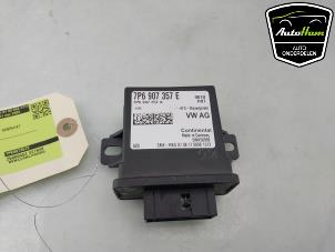 Gebruikte Computer Verlichting Volkswagen Polo VI (AW1) 1.0 TSI 12V Prijs € 50,00 Margeregeling aangeboden door AutoHam