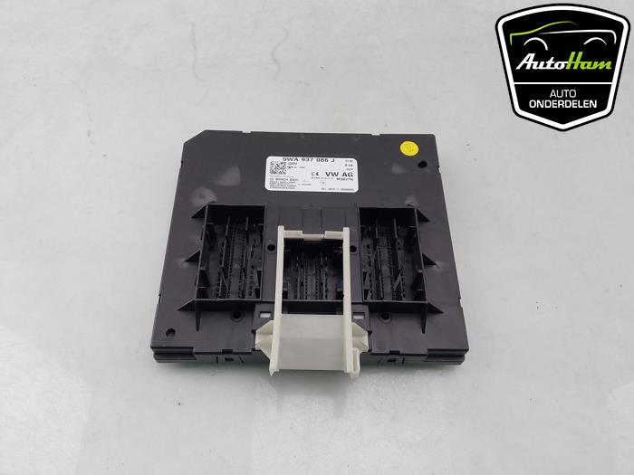 Gebruikte Computer Body Control Volkswagen Golf VIII (CD1) 1.5 TSI BlueMotion 16V Prijs € 115,00 Margeregeling aangeboden door AutoHam