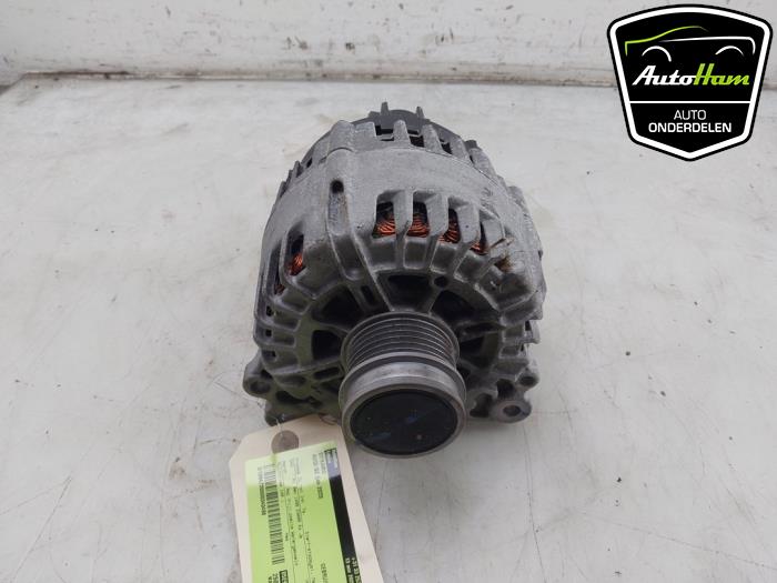 Gebruikte Dynamo Audi Q2 (GAB/GAG) 1.5 35 TFSI 16V Prijs € 40,00 Margeregeling aangeboden door AutoHam
