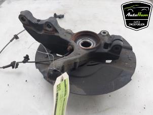 Gebruikte Fusee links-voor Ford Puma 1.0 Ti-VCT EcoBoost Hybrid 12V Prijs € 150,00 Margeregeling aangeboden door AutoHam