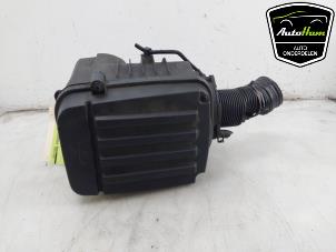 Gebruikte Luchtfilterhuis Volkswagen Golf V (1K1) 2.0 FSI 16V Prijs € 35,00 Margeregeling aangeboden door AutoHam