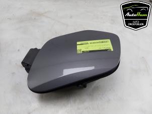 Gebruikte Tank Klep Peugeot 208 II (UB/UH/UP) 1.2 Vti 12V PureTech 75 Prijs € 50,00 Margeregeling aangeboden door AutoHam