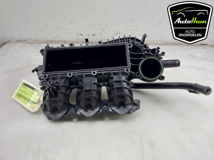 Gebruikte Spruitstuk Inlaat Volkswagen Polo VI (AW1) 1.0 TSI 12V Prijs € 250,00 Margeregeling aangeboden door AutoHam