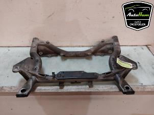 Gebruikte Subframe Mercedes C (W204) 1.8 C-180 CGI 16V Prijs € 75,00 Margeregeling aangeboden door AutoHam