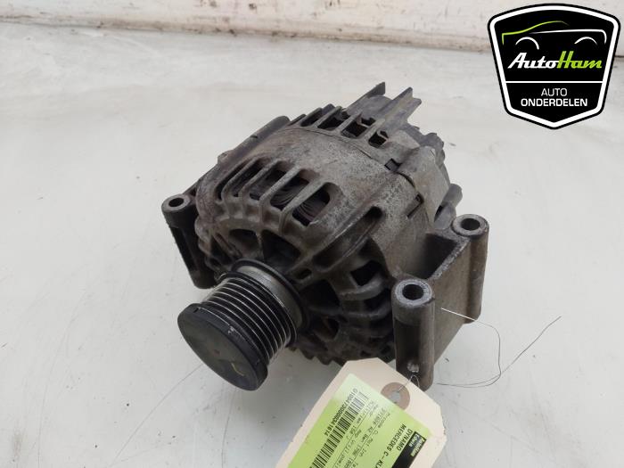 Dynamo van een Mercedes-Benz C (W204) 1.8 C-180 CGI 16V 2012