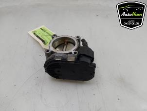 Gebruikte Gasklephuis Mercedes C (W204) 1.8 C-180 CGI 16V Prijs € 65,00 Margeregeling aangeboden door AutoHam