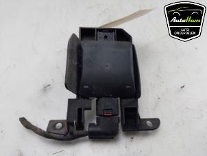 Gebruikte Dode hoek sensor Seat Tarraco 1.5 TSI ACT 16V Prijs € 150,00 Margeregeling aangeboden door AutoHam