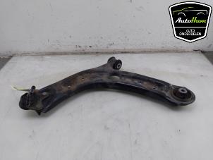 Gebruikte Draagarm links-voor Seat Tarraco 1.5 TSI ACT 16V Prijs € 75,00 Margeregeling aangeboden door AutoHam