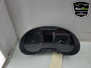 Gebruikte Instrumentenpaneel Skoda Octavia Combi (5EAC) 1.0 TSI 12V Prijs € 125,00 Margeregeling aangeboden door AutoHam